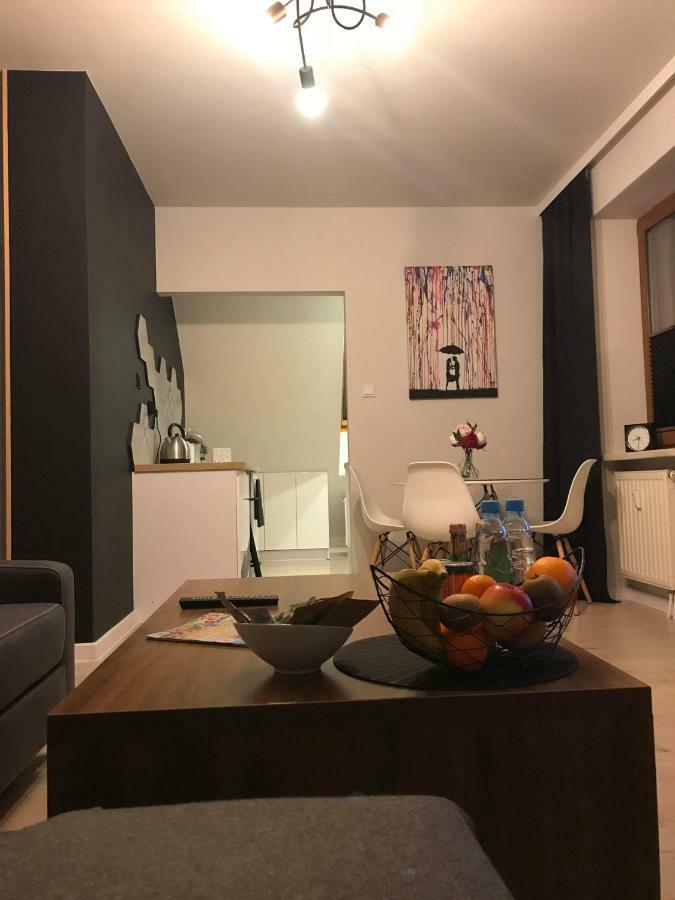 Black Rose Apartament Targi 3 Km, F-Ry Vat Kielce Exteriör bild