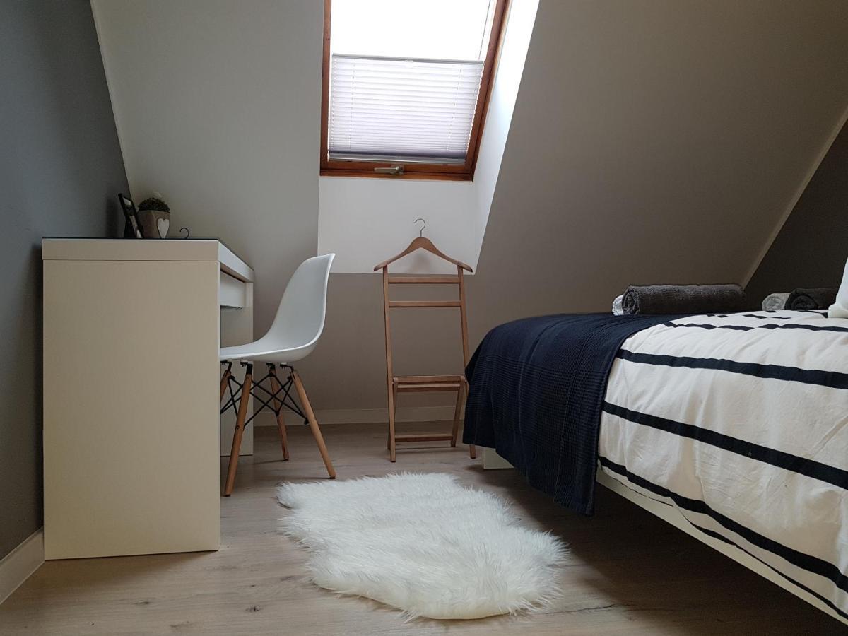 Black Rose Apartament Targi 3 Km, F-Ry Vat Kielce Rum bild